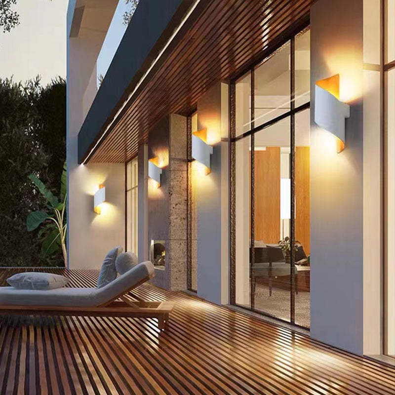 Spiral LED Wall Light - LumaGlow