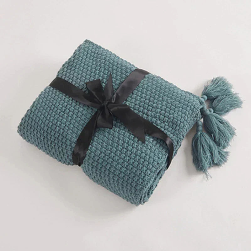Cozy Knitted Wool Blanket with Tassels - LuxeNest