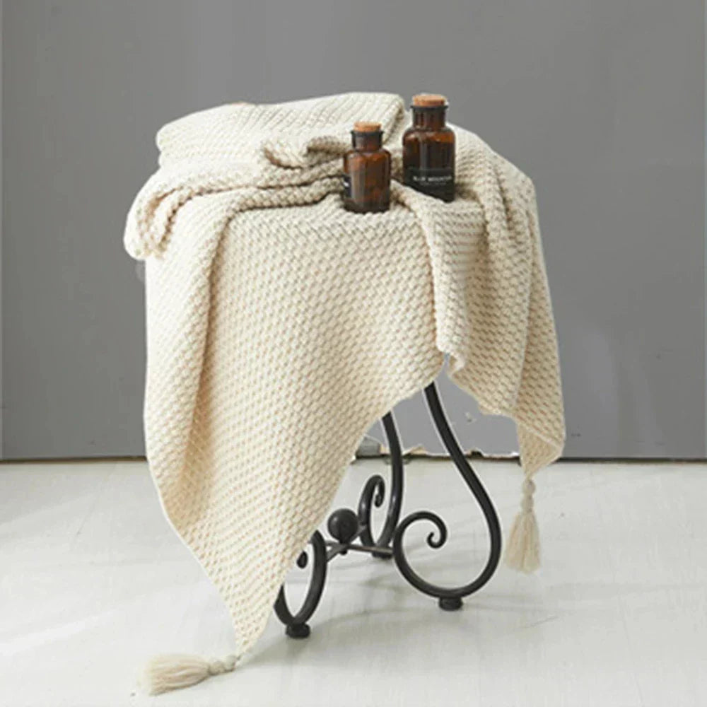 Cozy Knitted Wool Blanket with Tassels - LuxeNest