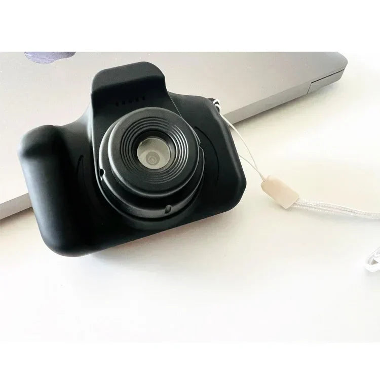 Vintage Camera for Timeless Memories - NostalgiaLens
