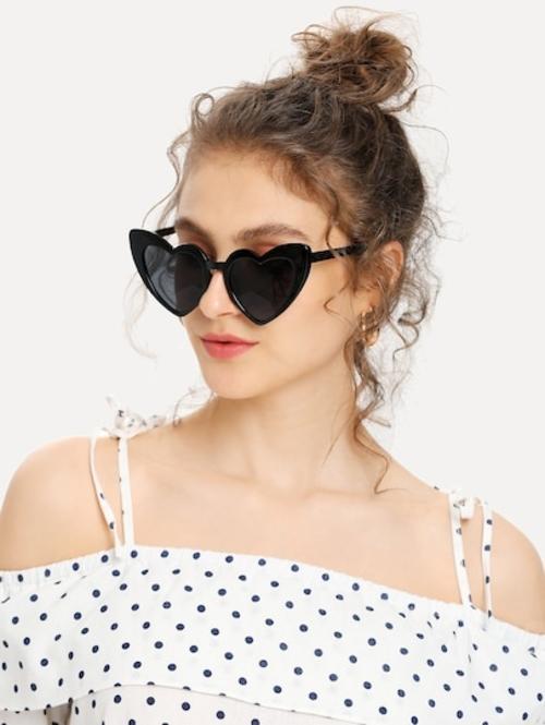 Heart Shaped Frame Sunglasses - LuxeVision