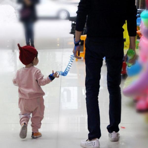 Anti-Lost Child Safety Wrist Link - SafeGuard Kids
