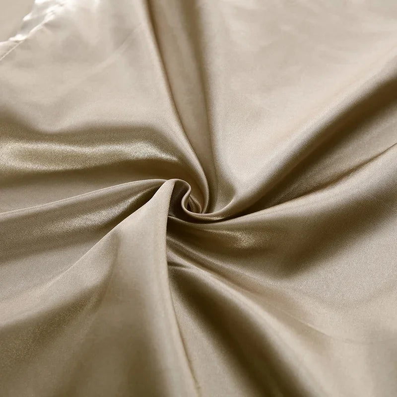 Silk Satin Bedding Set - LuxeDreams
