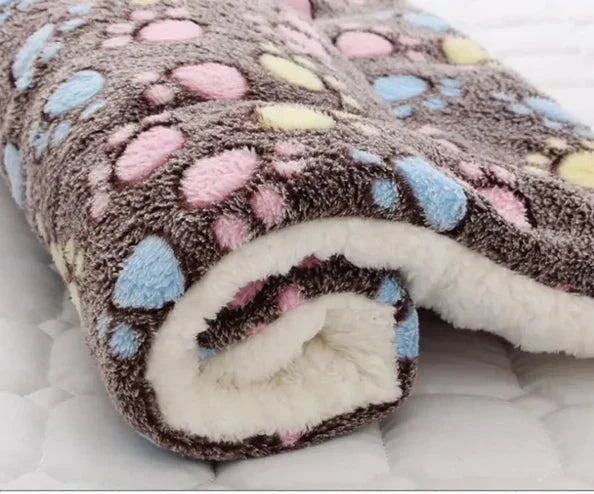 Cozy Cat Blanket – LuxePaws