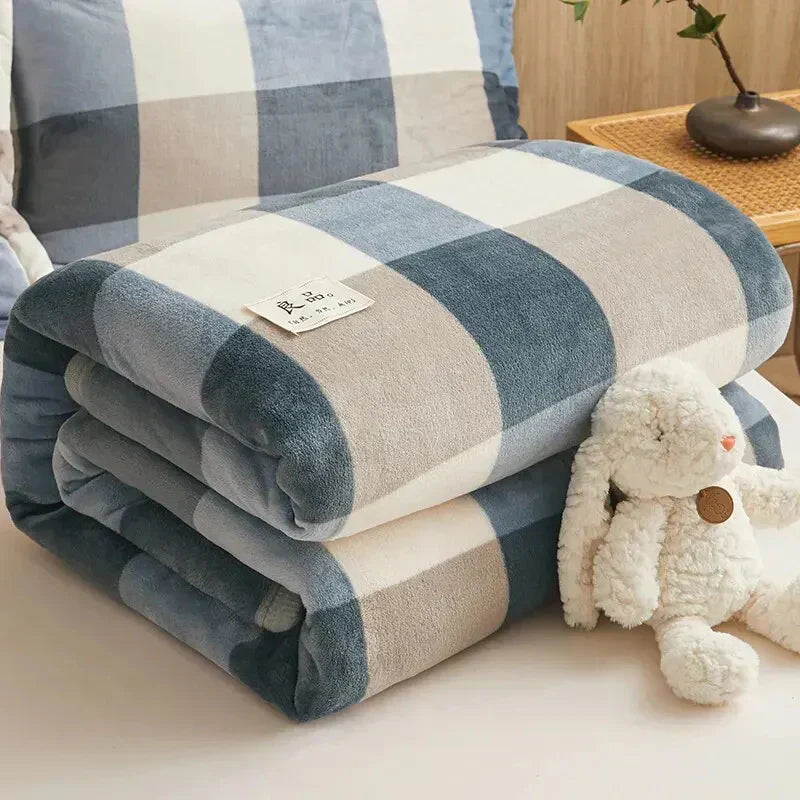 Cozy Flannel Blanket - LuxeNest