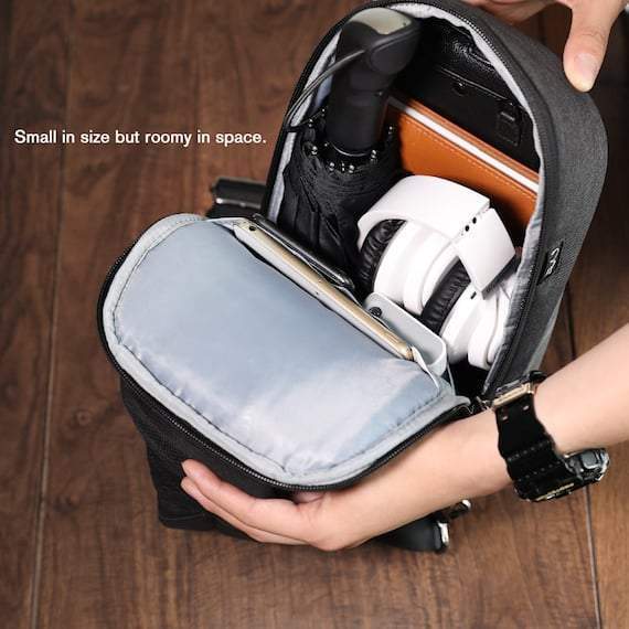 Splashproof Crossbody Messenger Bag - AquaVibe Essentials