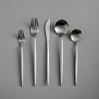 Sleek Minimalist Cutlery Set - LuxeTable