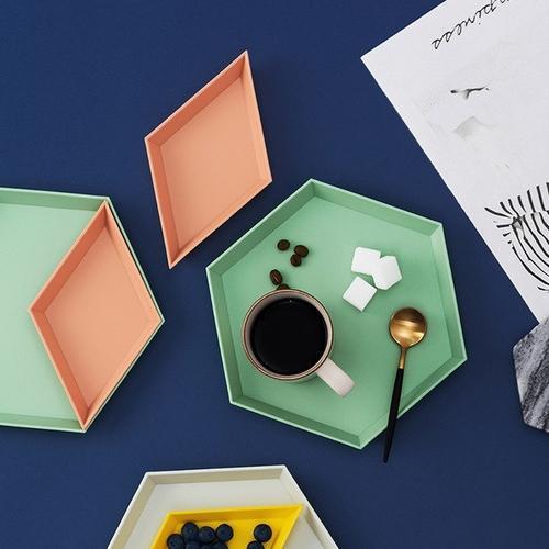 Geometric Dish Set - LuxeCraft Essentials