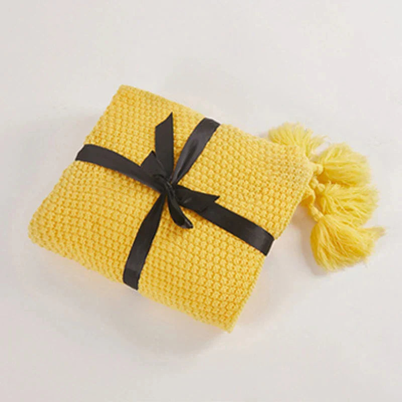 Cozy Knitted Wool Blanket with Tassels - LuxeNest