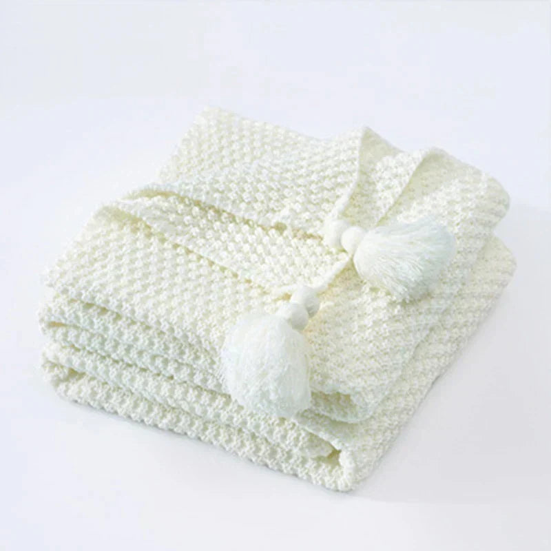 Cozy Knitted Wool Blanket with Tassels - LuxeNest