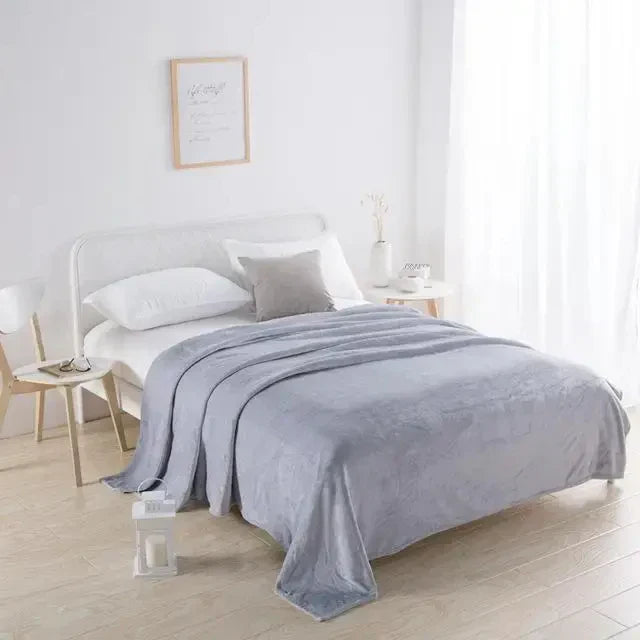 Velvet Throw Blanket - LuxeNest