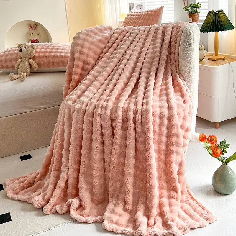 Bubble Fleece Blanket - CozyNest