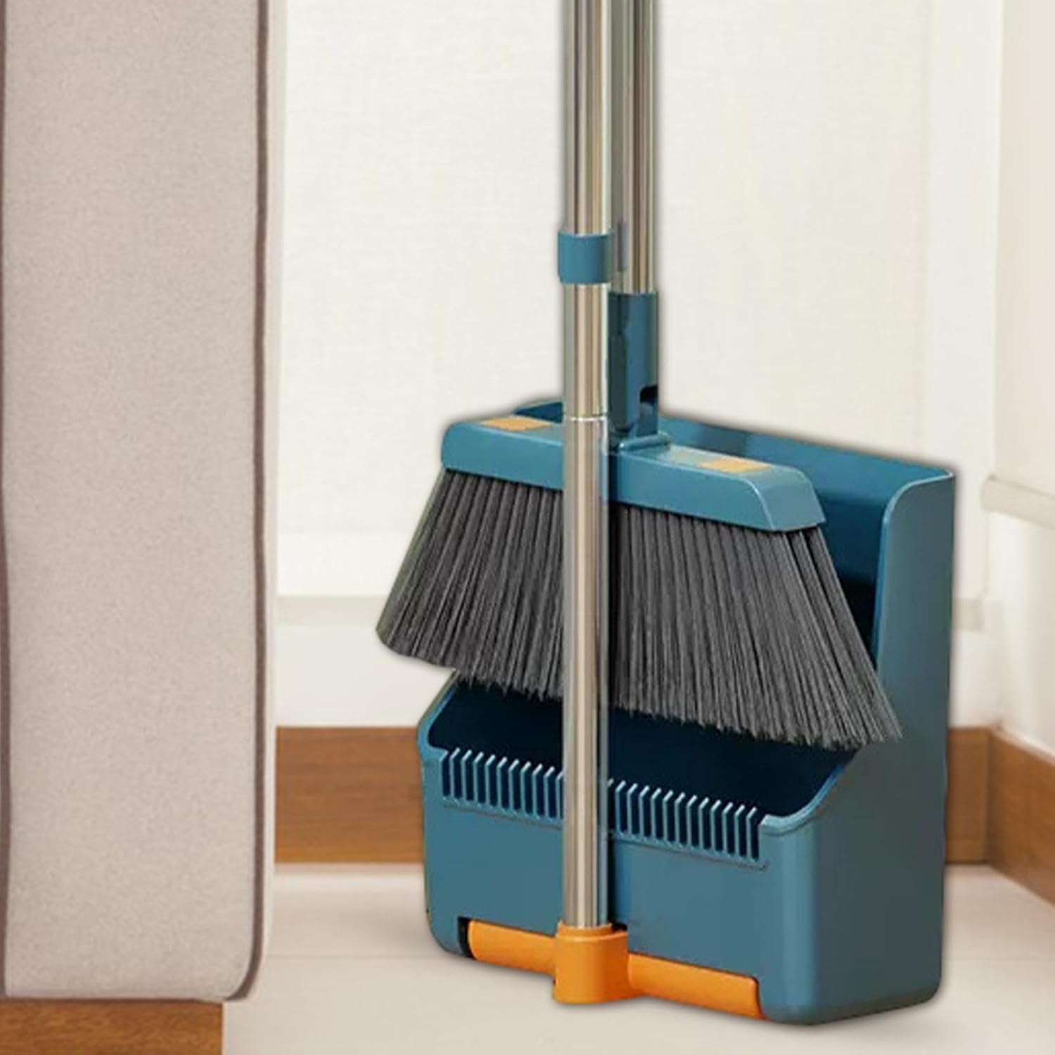 Rotatable Broom and Dustpan Set - CleanNest