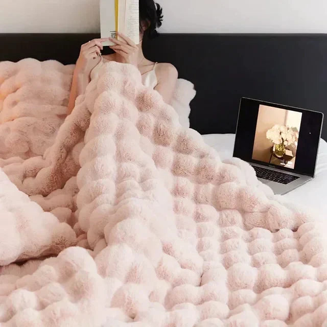 Cozy Portable Fleece Blanket - LuxeNest
