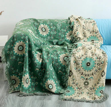 Scandinavian Bird Blanket - CozyNest Designs