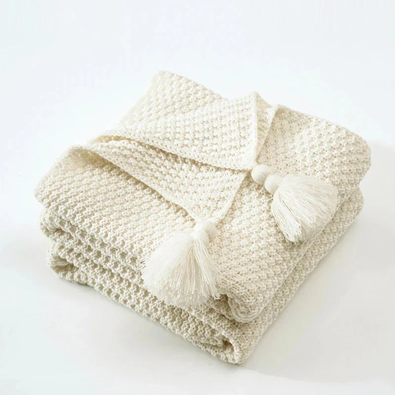 Cozy Knitted Wool Blanket with Tassels - LuxeNest