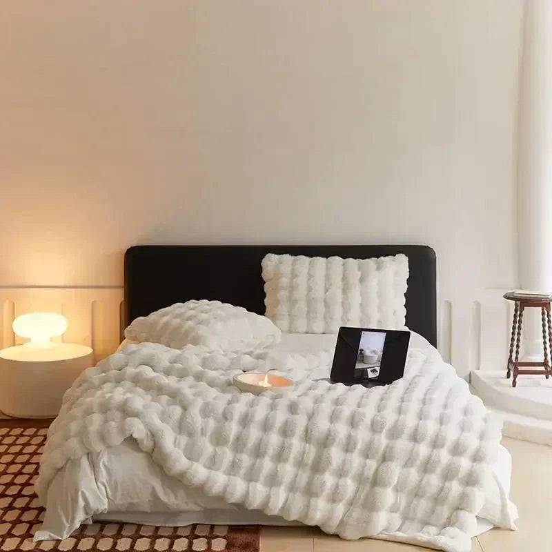 Cozy Portable Fleece Blanket - LuxeNest