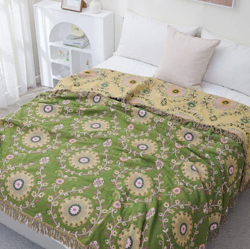 Scandinavian Bird Blanket - CozyNest Designs