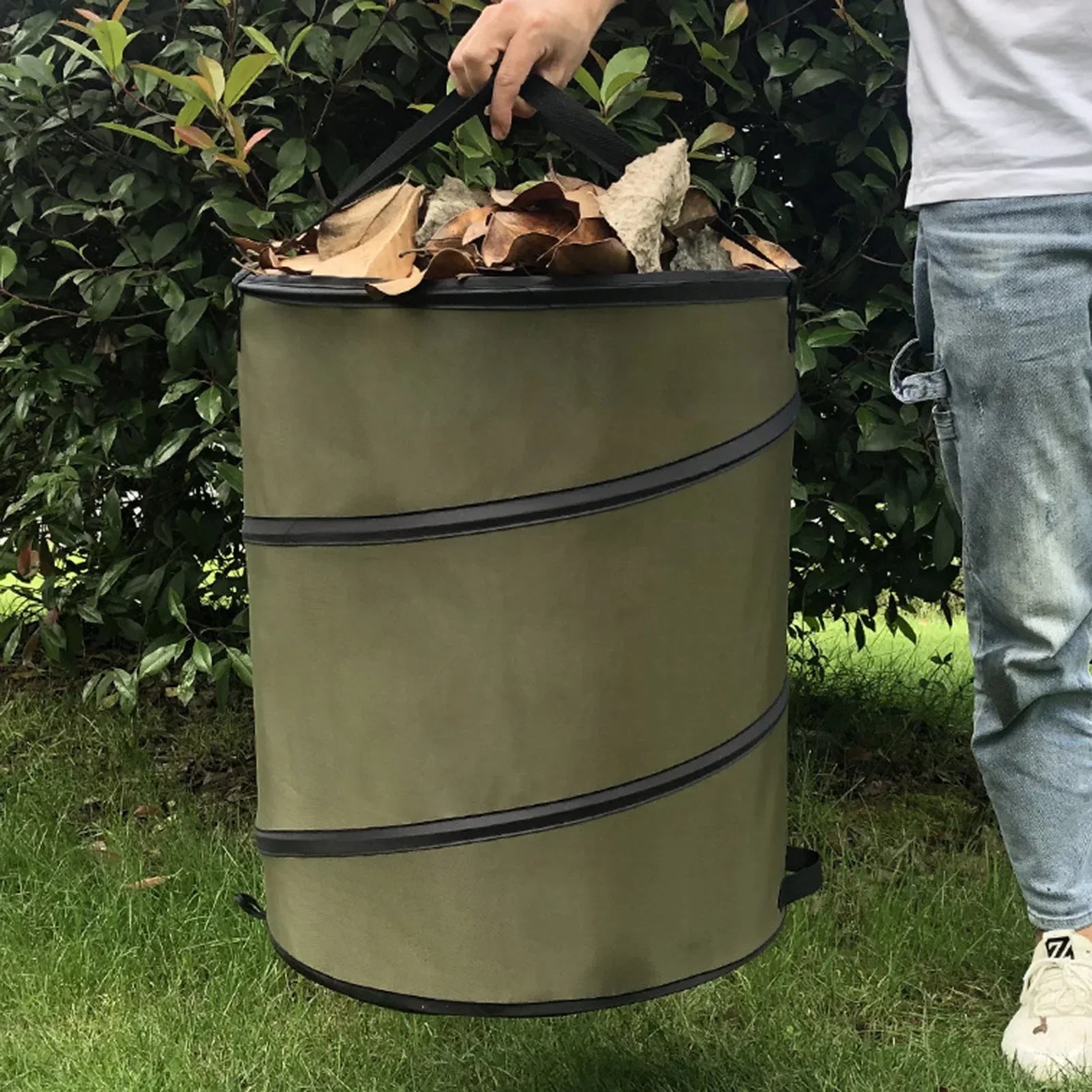 Collapsible Garden Cleanup Bag - EcoGardens