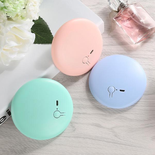 Wireless Charger Makeup Mirror - LuxeGlow