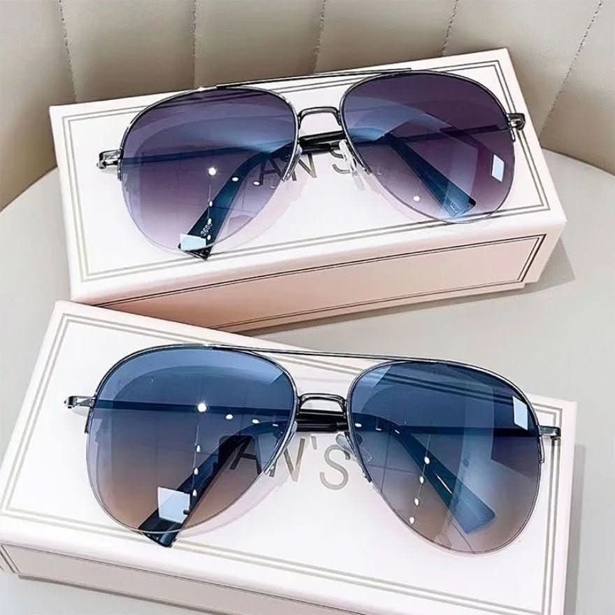 Aviator Sunglasses with UV400 Protection - LuxeVision