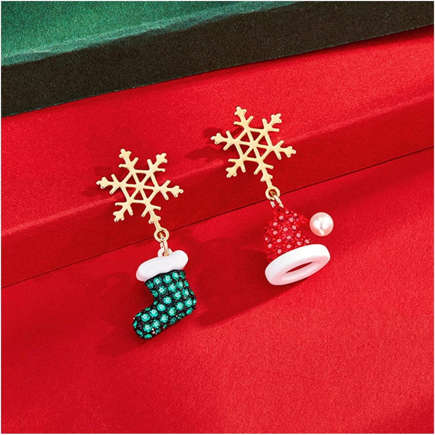 Snowflake Earrings - LuxeAurora Gold-Plated Elegance