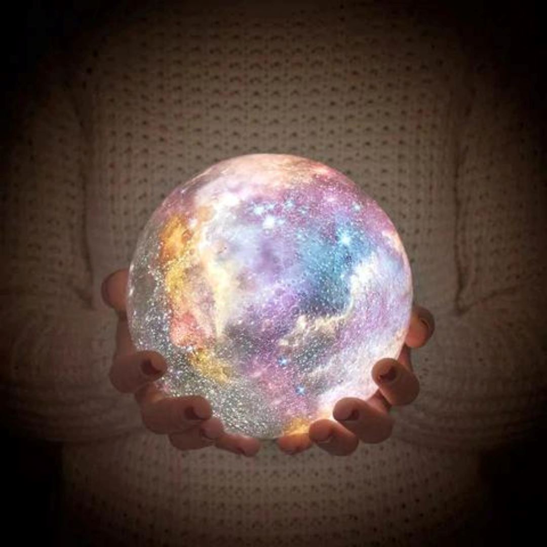 3D Wireless Moon Lamp - LumaGlow