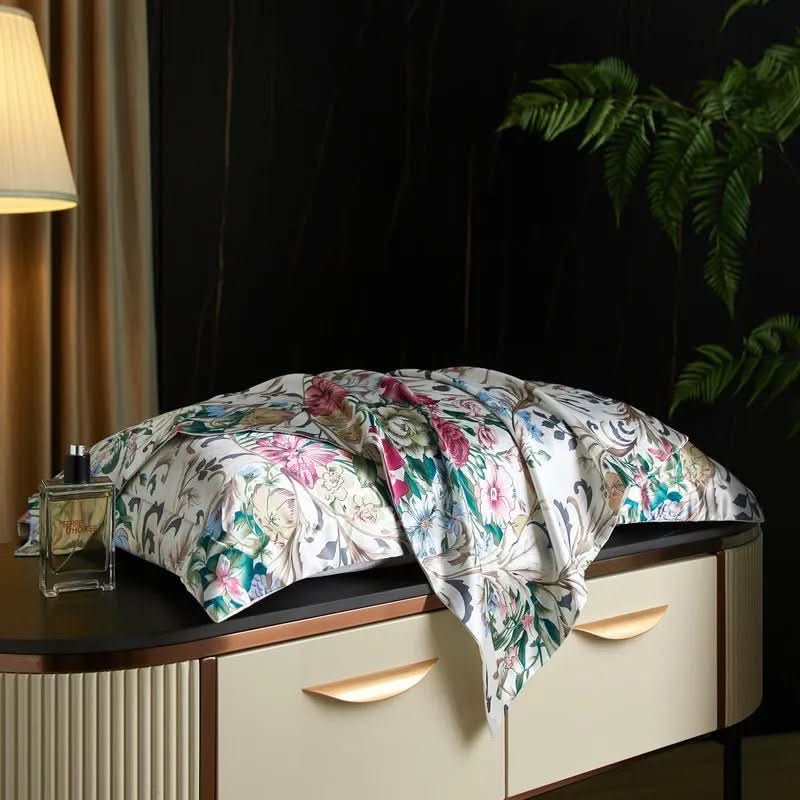 Silk Pillowcase - LuxeDreams for Restful Sleep