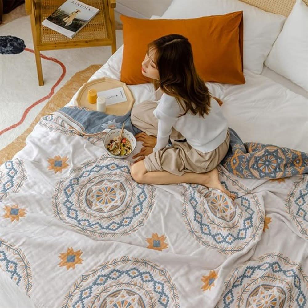 Mandala Cotton Blanket - LuxeNest Essentials