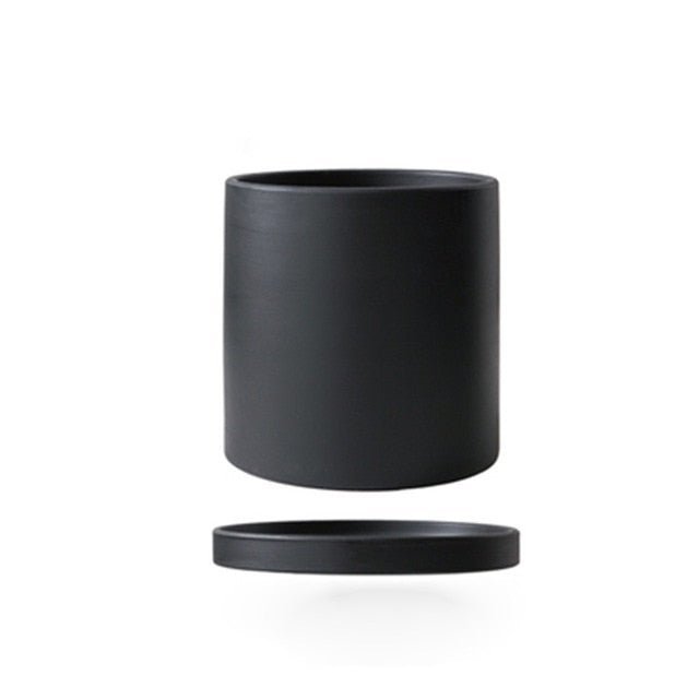 Ceramic Flower Pot with Drainage Saucer - LuxePlanters