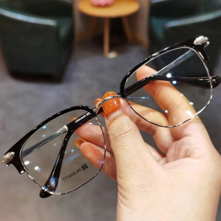 VisionGuard - Lightweight Reading Glasses with Blue Light Filter