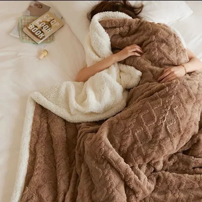 Cozy Winter Wool Blanket - LuxeNest