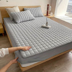 SleepGuard - DreamPad Mattress Cover with Waterproof Protection