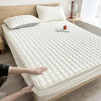 SleepGuard - DreamPad Mattress Cover with Waterproof Protection