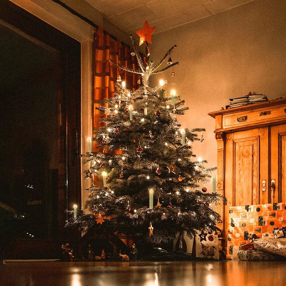 Flickering LED Christmas Candles - Lumina Glow