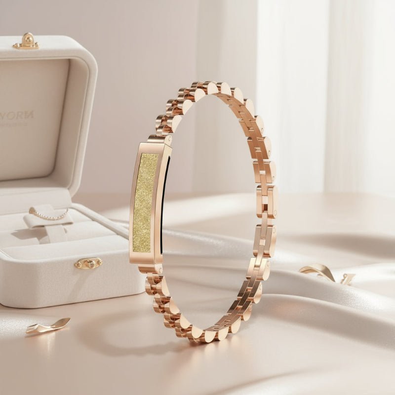 Smart Activity Tracking Bracelet - LuxeLink