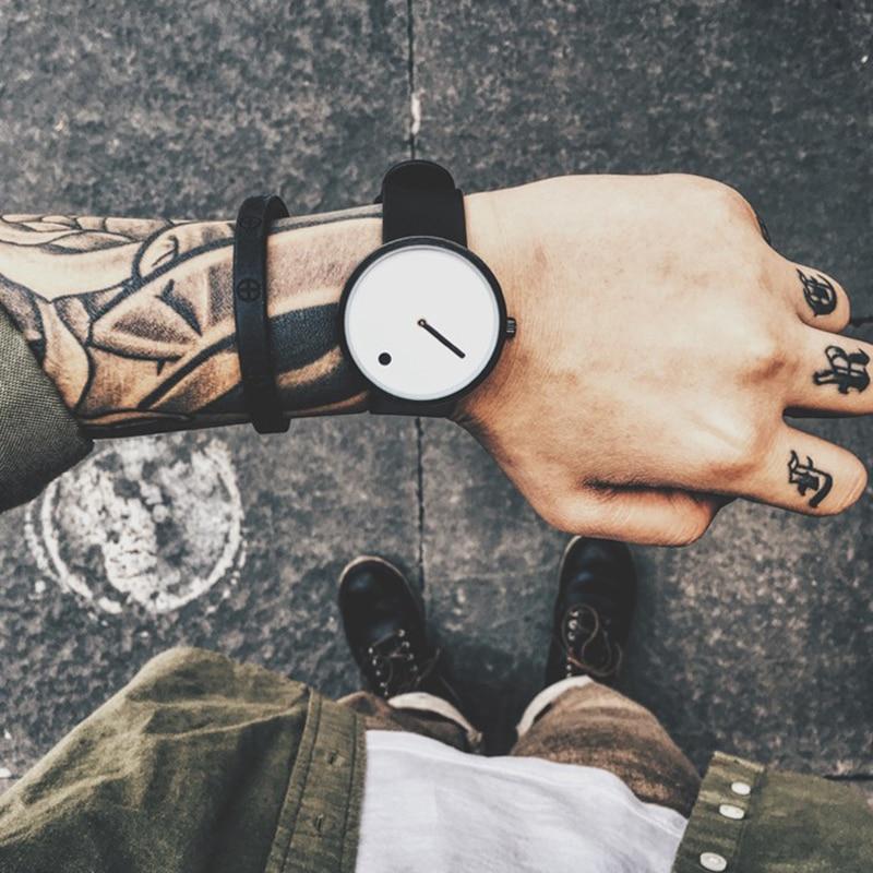 Quartz Watch for Men - LuxeTime Black Designer Timepiece