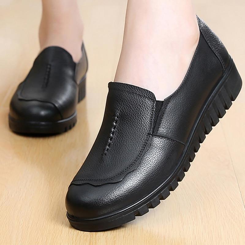 Genuine Leather Round Toe Flats - LuxeStep