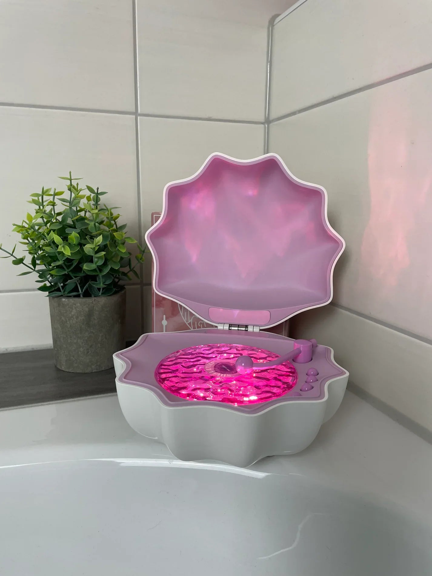 WaveSound™ - Vinyl Wave Bluetooth Speaker with Deep Bass