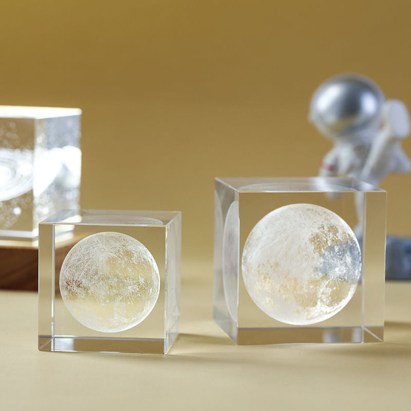 3D Moon Light - LumaGlow