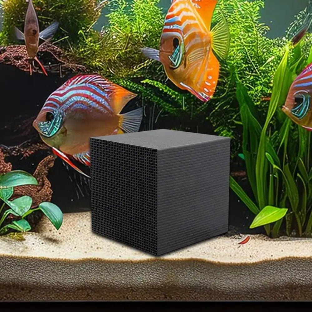 PurePaw - Eco-Friendly Water Filter Cube for Clean Animal Hydration