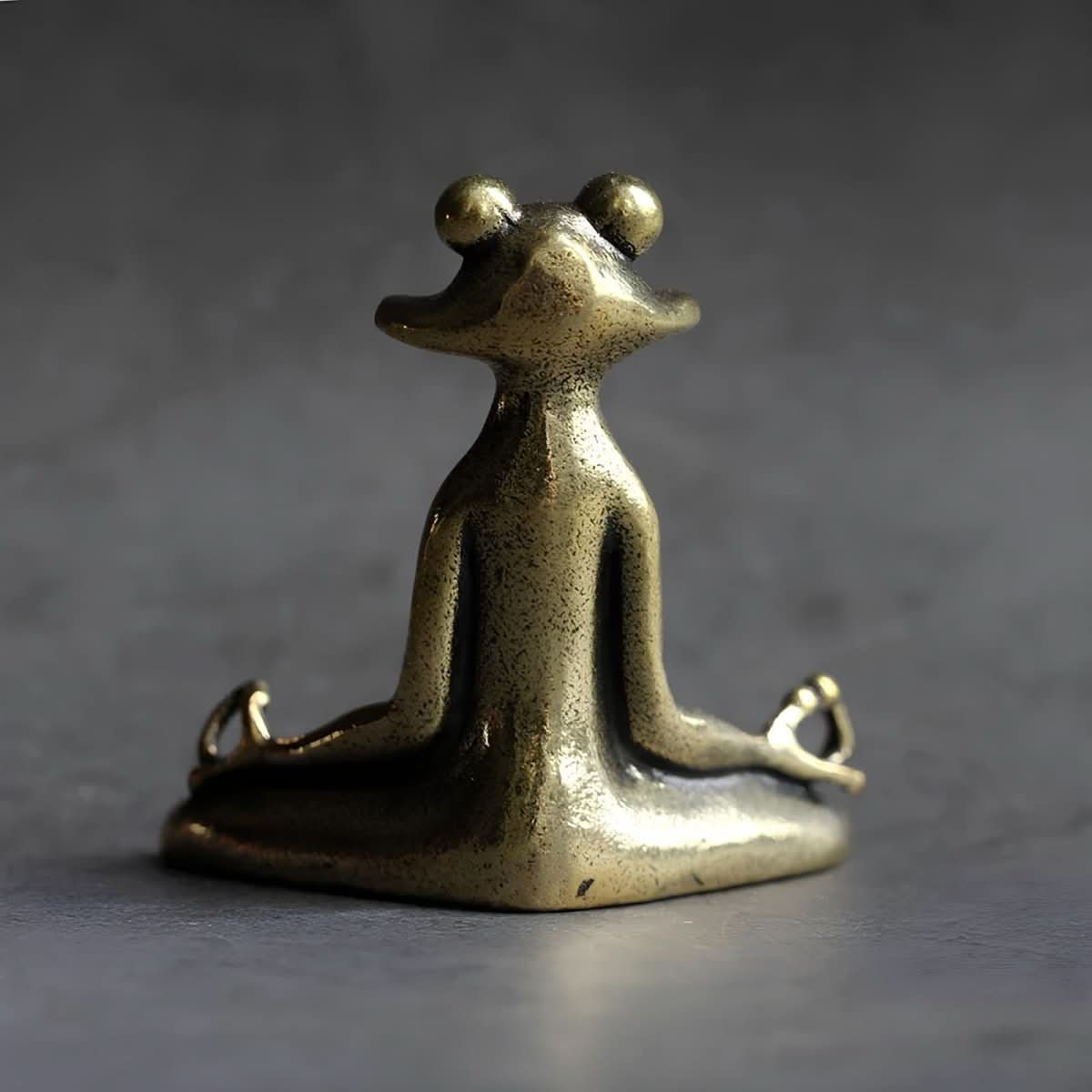 AuraFrog Incense Holder - ZenCrafted Artisan Decor