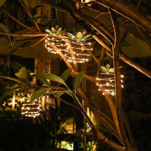 Solar Pineapple Light - LumaGarden