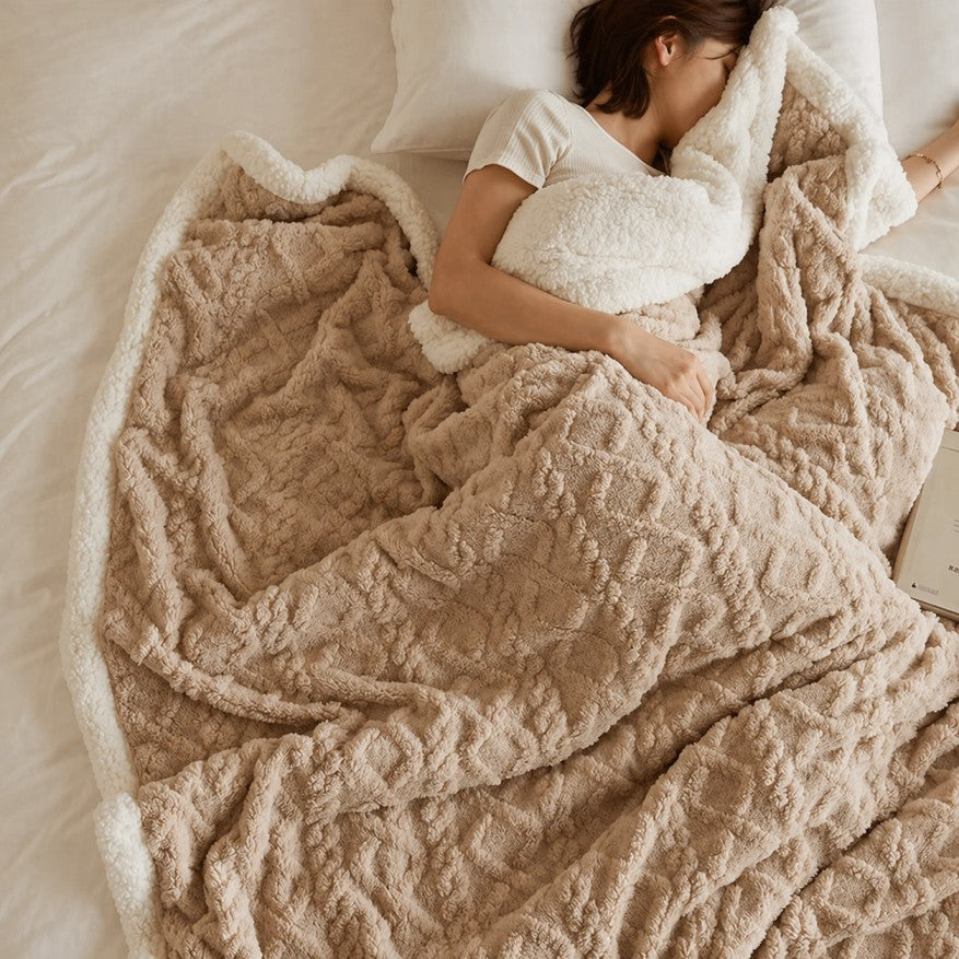 Lambswool Winter Blanket - LuxeWool