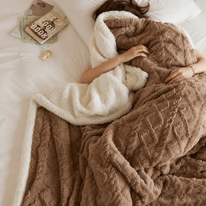 Lambswool Winter Blanket - LuxeWool