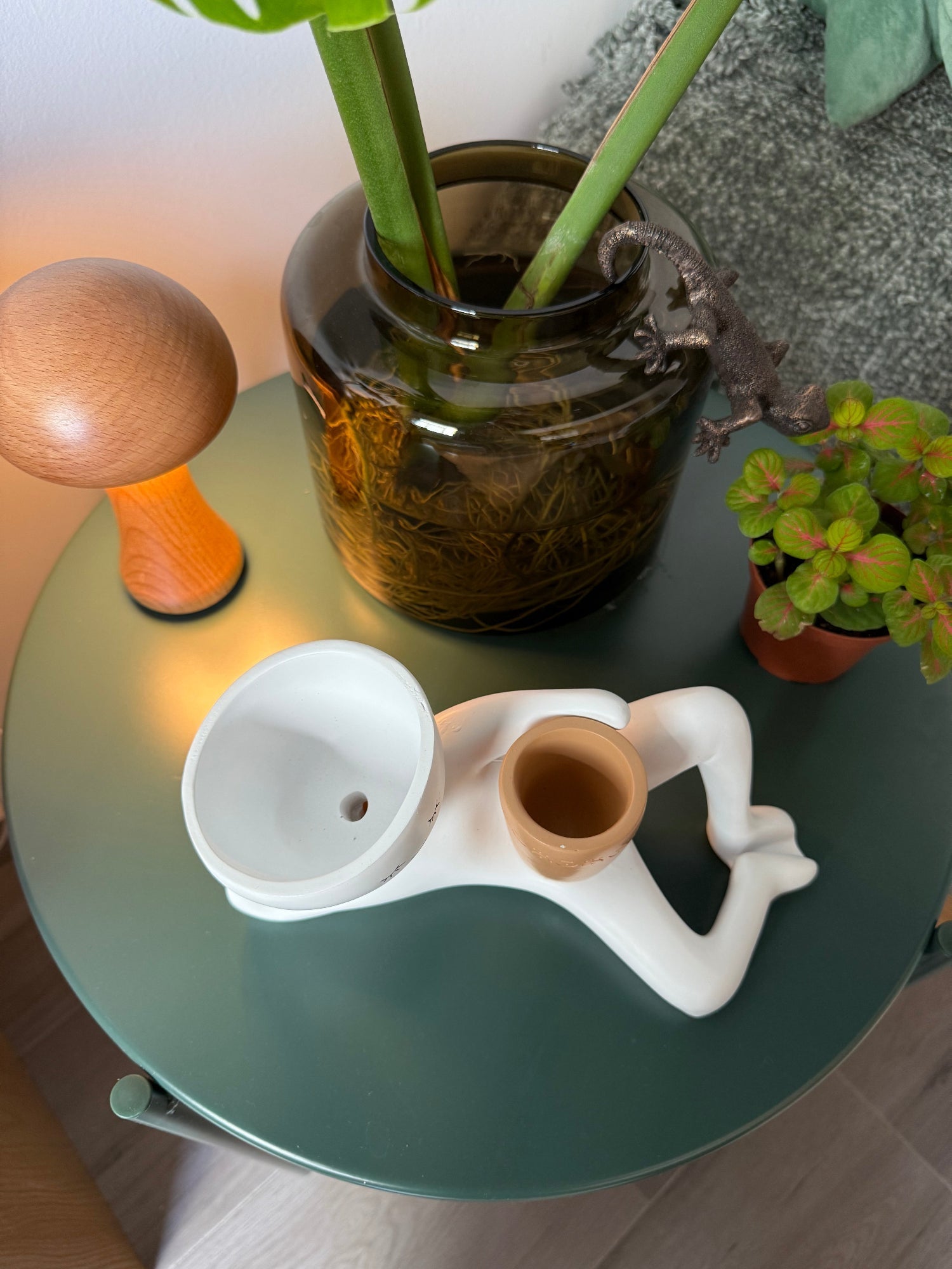 Chill-Out Planter - GreenNest™ Relaxation Solutions