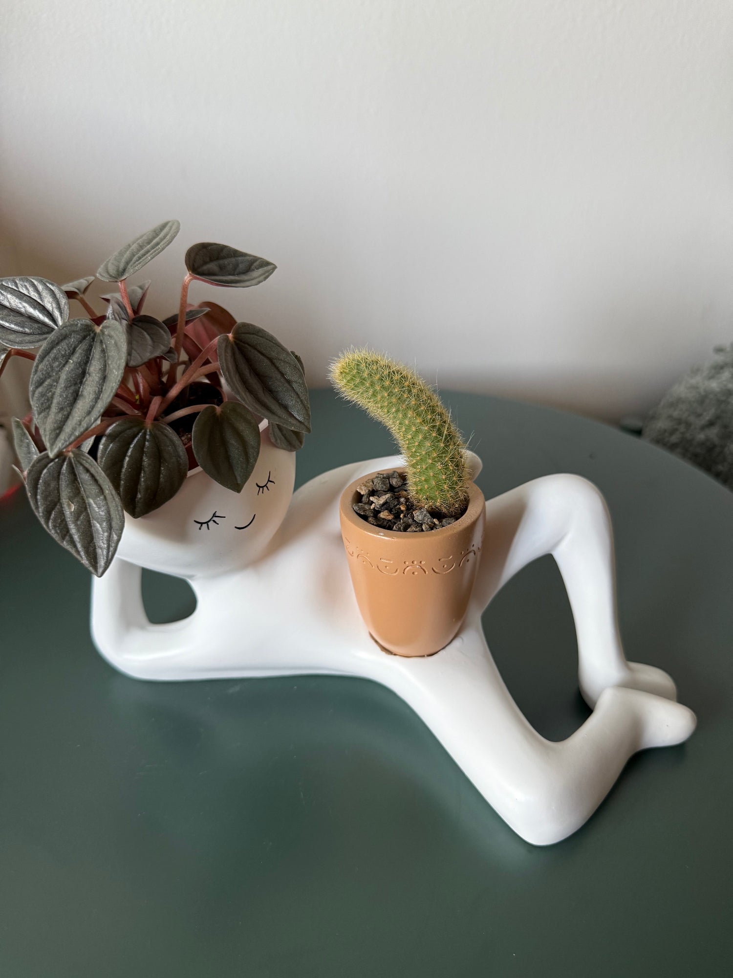 Chill-Out Planter - GreenNest™ Relaxation Solutions