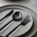 Sleek Minimalist Cutlery Set - LuxeTable