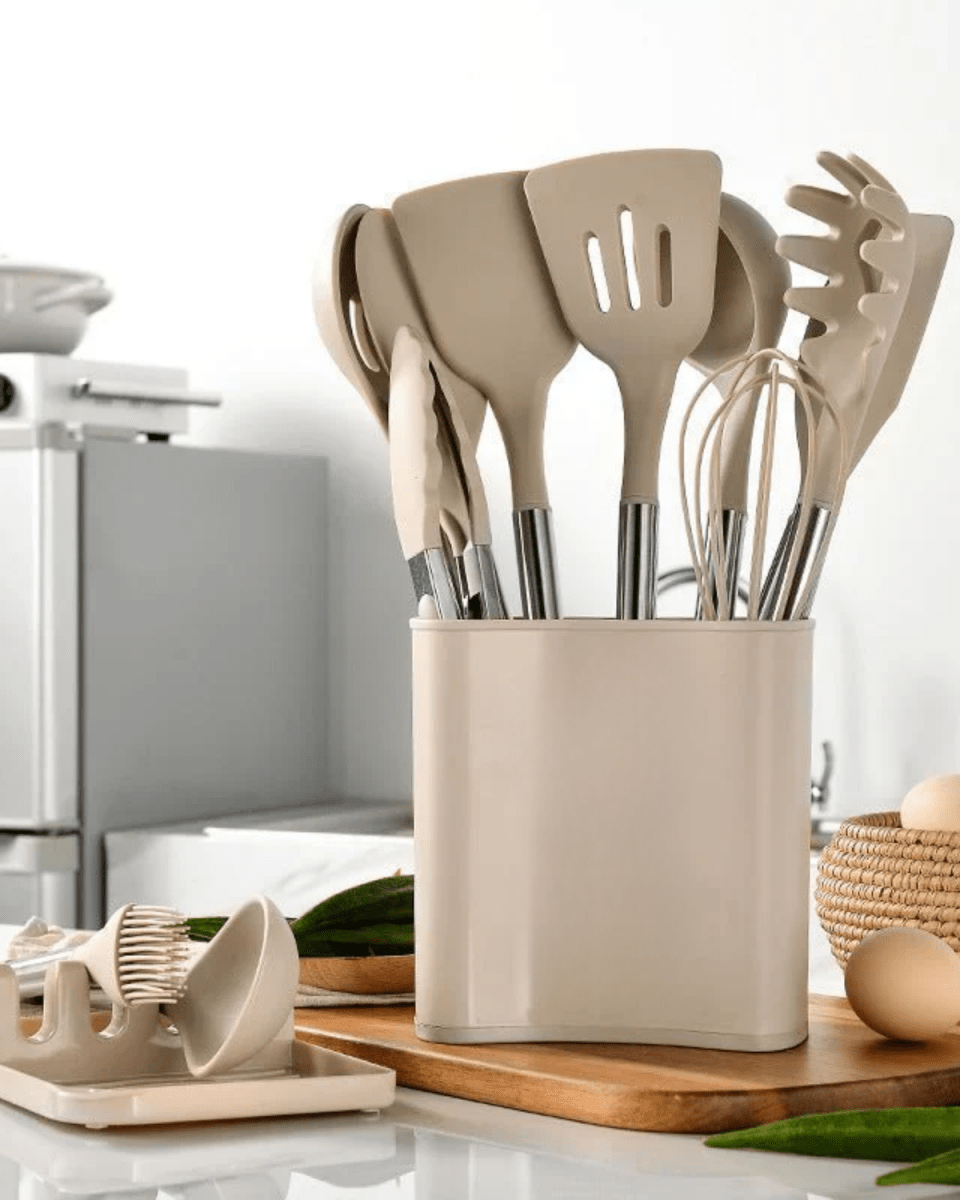 Silicone-Tipped Kitchen Utensil Set - CulinaryCraft