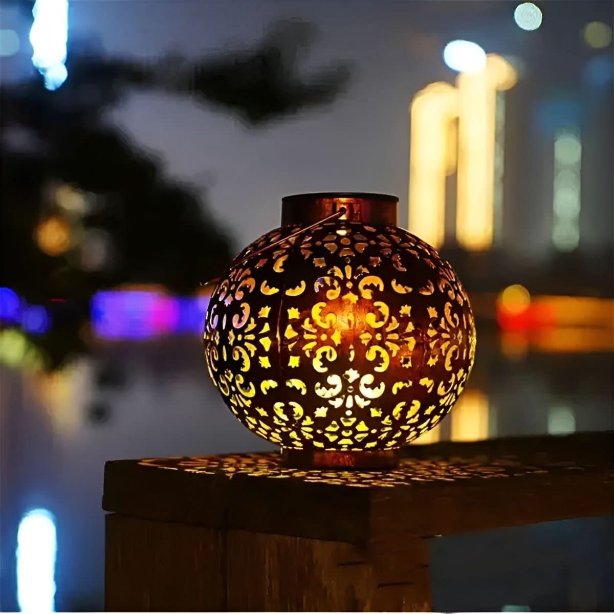 Solar Garden Light - Solara Elegance